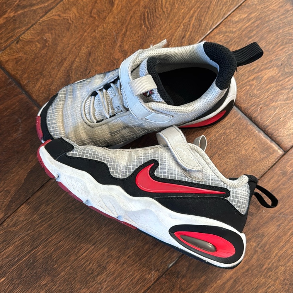 Kids Nike Air Max Nova, size 12 child